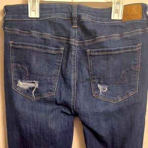 AE JEANS SIZE 10